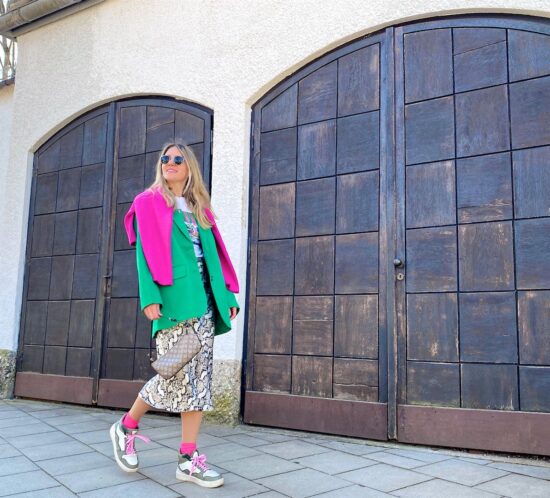 Color Combinations. Fashion Blogger Girl by Style Blog Heartfelt Hunt.