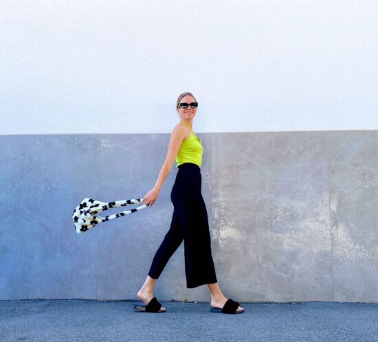 Faux Fur Summer Look. Fashion Blogger Girl by Style Blog Heartfelt Hunt.