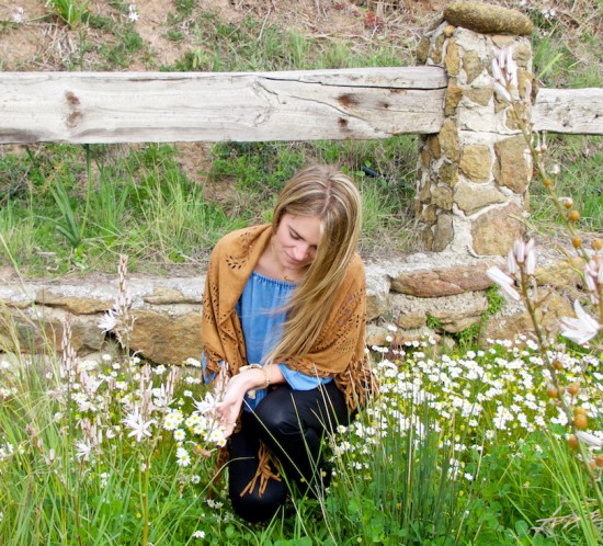 Fringe Shawl. Fashion Blogger Girl by Style Blog Heartfelt Hunt. Girl wearing a fringe shawl, denim off-shoulder blouse, black jeans and chelsea boots.
