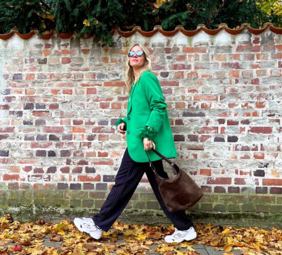 Green Blazer. Fashion Blogger Girl by Style Blog Heartfelt Hunt.