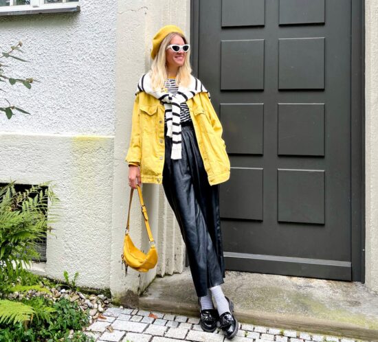 Striped & Yellow. Fashion Blogger Girl by Style Blog Heartfelt Hunt.